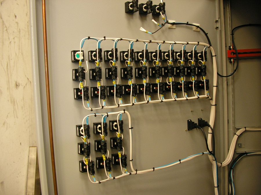 Tablero eléctrico en obra